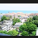 Cornish Apartment At Galle Face