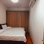 Lakna House