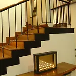 Villa Capers