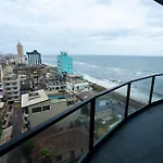 Luxury Ocean-View Apartment In Colombo 03