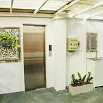 Urban Girl Hostel