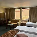 Hotel Janaki