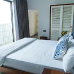 Four Petals Inn