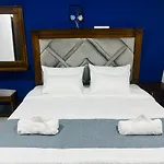 Furnished Apartment For Rent - Wellawatte
