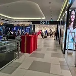 Super Luxury 2 Bedroom Apartment In Five Star Colombo City Centre