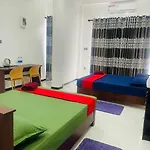 Hotel Ceylonia Colombo
