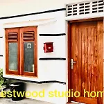 Westwood Colombo