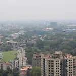 Stylish & Cozy High-Rise Colombo Retreat - Sennrise