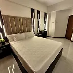 Shiloh Apartments