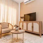 Royale Colombo Trizen Apartments By Pinnacle