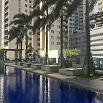 Lotus Tower & Harbour View Apartment On320