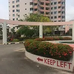 Royal Park Luxury 3 Bedroom Apartment @18