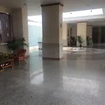 Royal Park Luxury 3 Bedroom Apartment @18