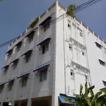 Queens Park Apartments