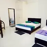 Hotel Relax On - Kollupitiya
