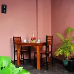 Hotel Orchid Inn
