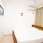 Amazing Alexandra Apartment