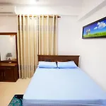 Amazing Alexandra Apartment