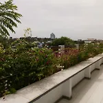Queens Park Apartments