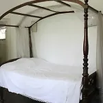 Vista Chelsea Gardens Bnb
