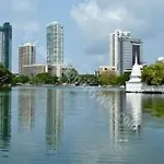 Sea View Luxury Monarch Apartment