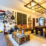 Groove House Hostels