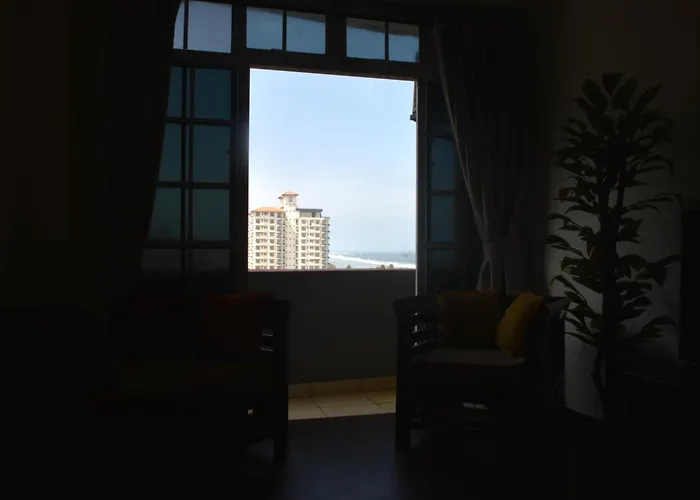 Cosy 3/Br Apartment + Ocean View