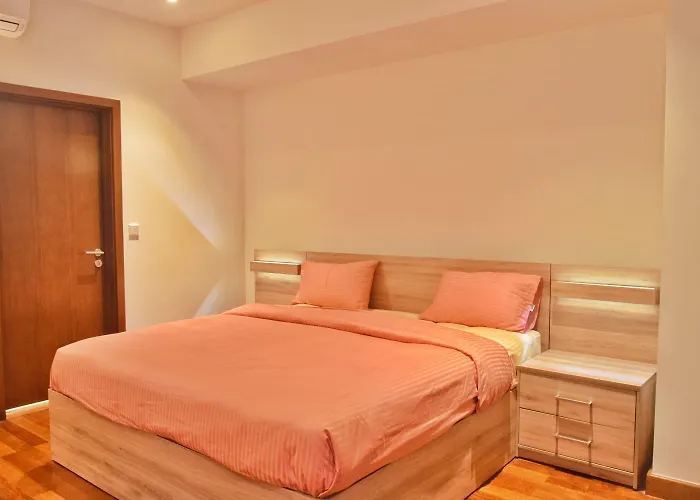 No 12 At Cinnomon Life