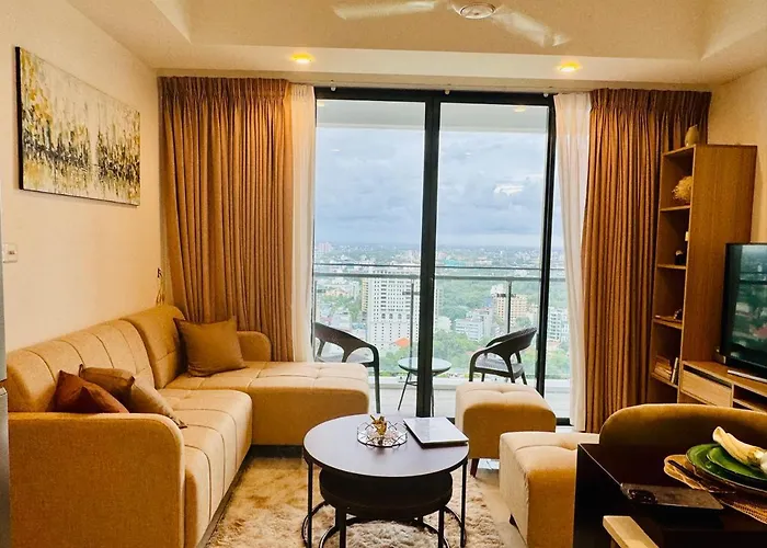 Luxury Apartment In Capital Twinpeaks Colombo