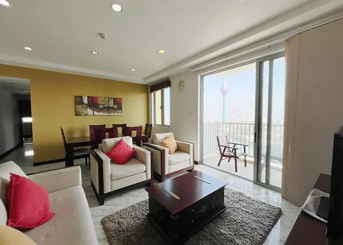 Lotus Tower & Harbour View Apartment On320