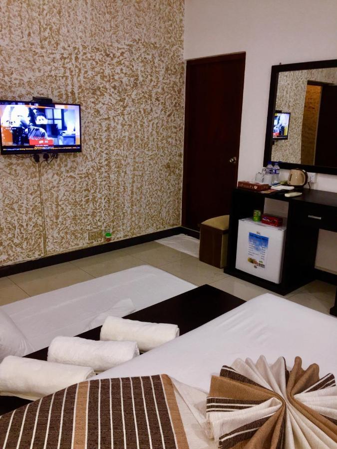 Oyo Motelvip Motel Colombo