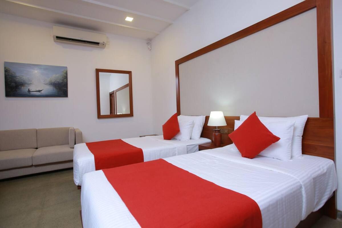 Tarshish - Bed & Breakfast *