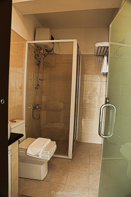 Hotel Ceylon Hotel,colombo 3*