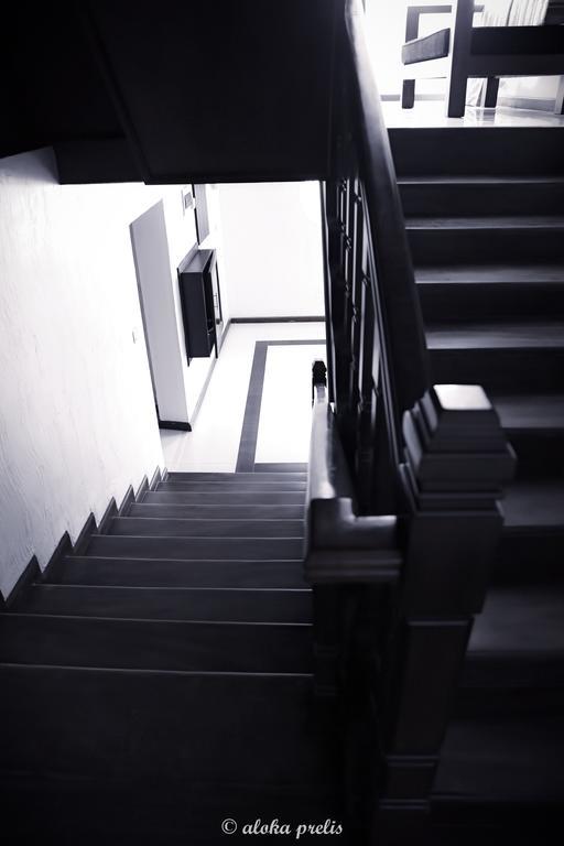 Ceylon Hotel,colombo 3*