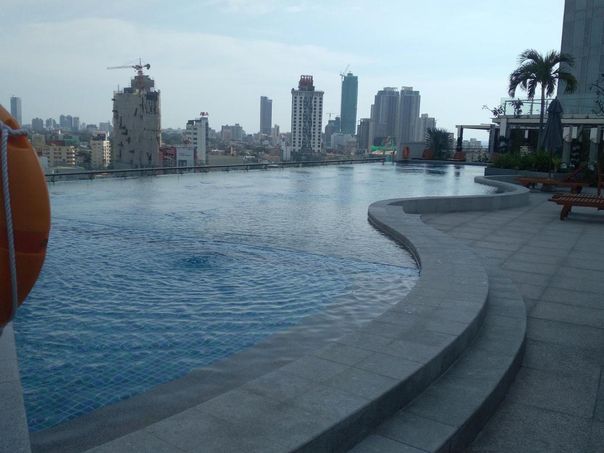 Super Luxury 2 Bedroom In Five Star Centre Apartment *