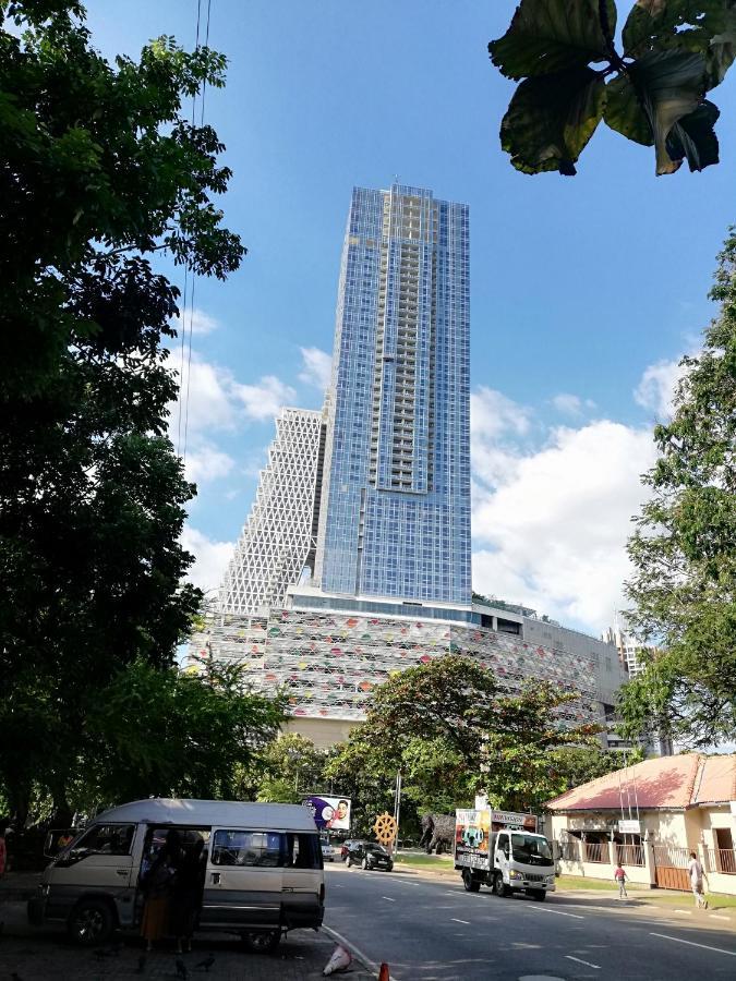 Super Luxury 2 Bedroom In Five Star Centre Apartment Colombo