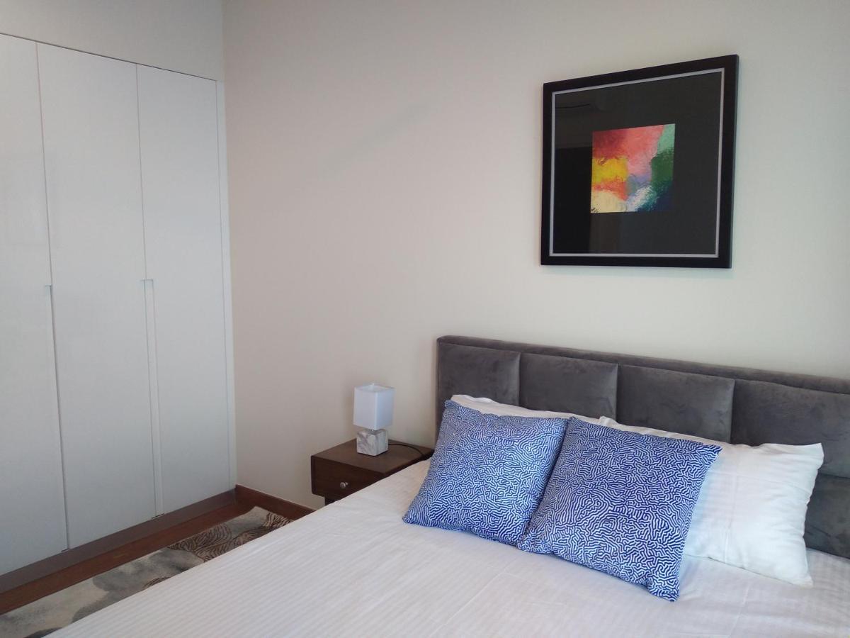 Super Luxury 2 Bedroom In Five Star Centre Apartment Colombo