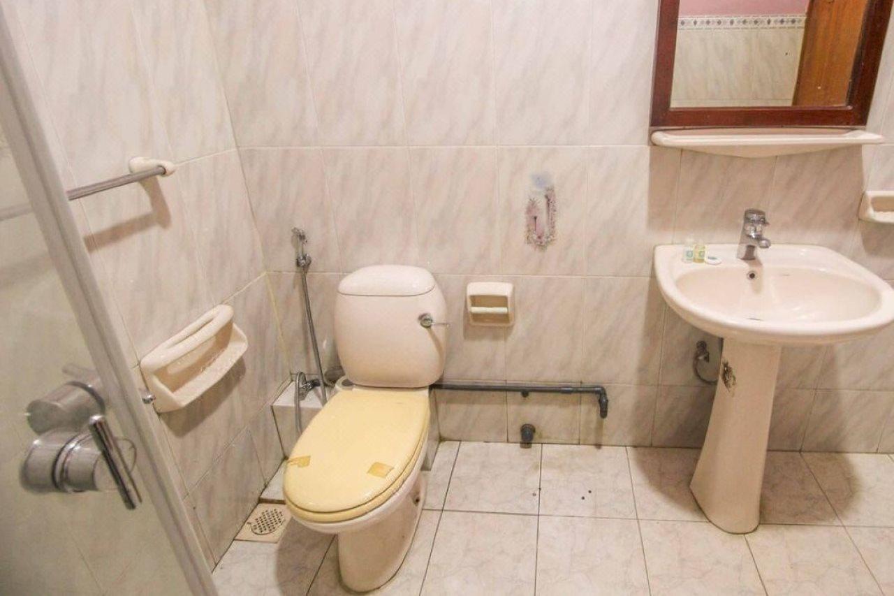Yoho Bro Hotel Colombo