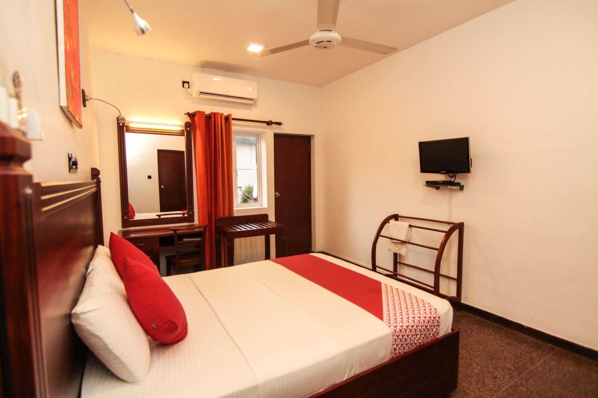 Aca Hotel *
