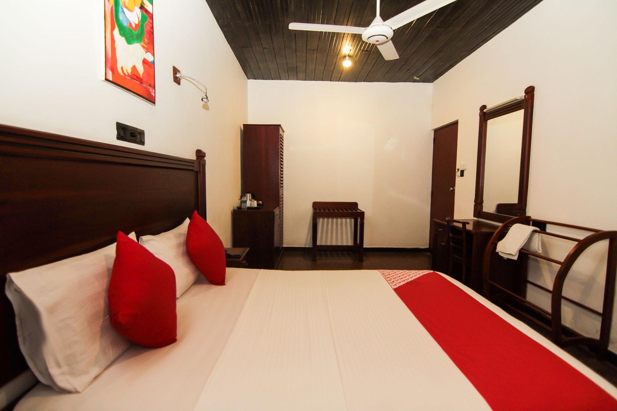 Hotel Aca *