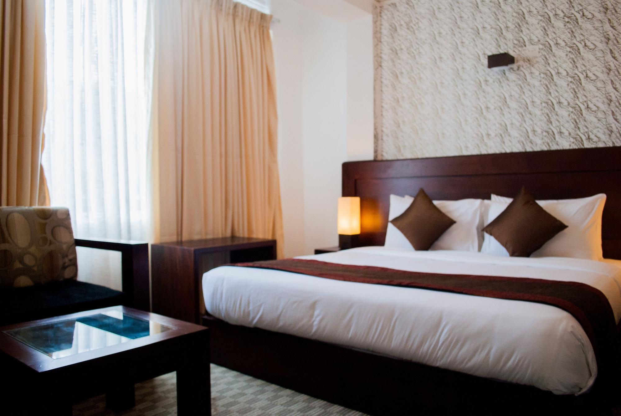 Ceylon Hotel,colombo Hotel 3*