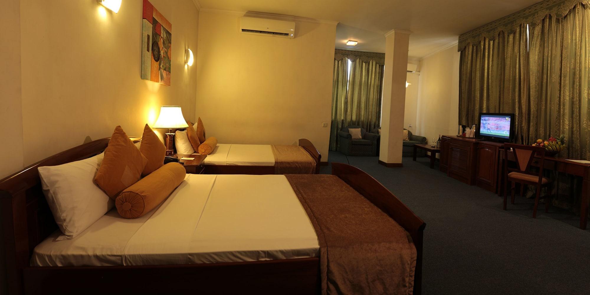 Sapphire Hotel 3*