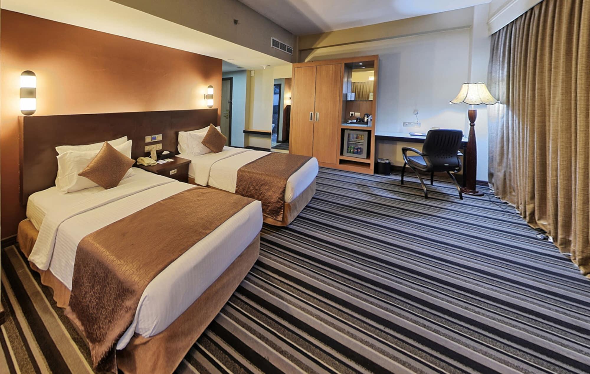 Pearl Grand Hotel