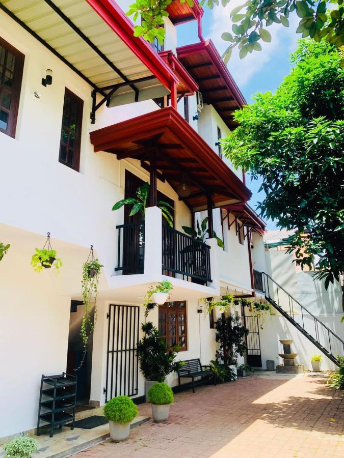 Cinnamon Fence Hotel