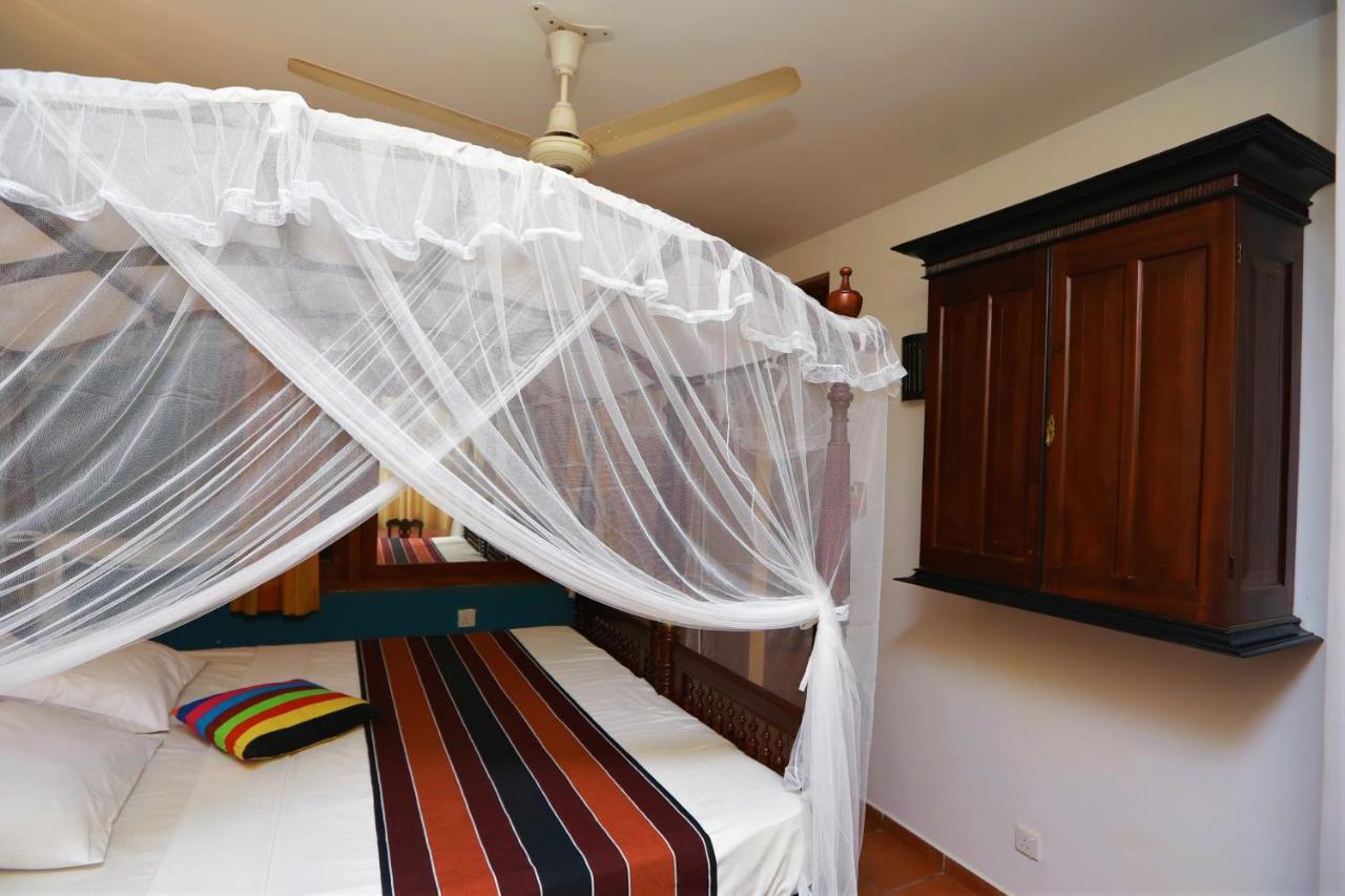 Rose 5 Bed & Breakfast