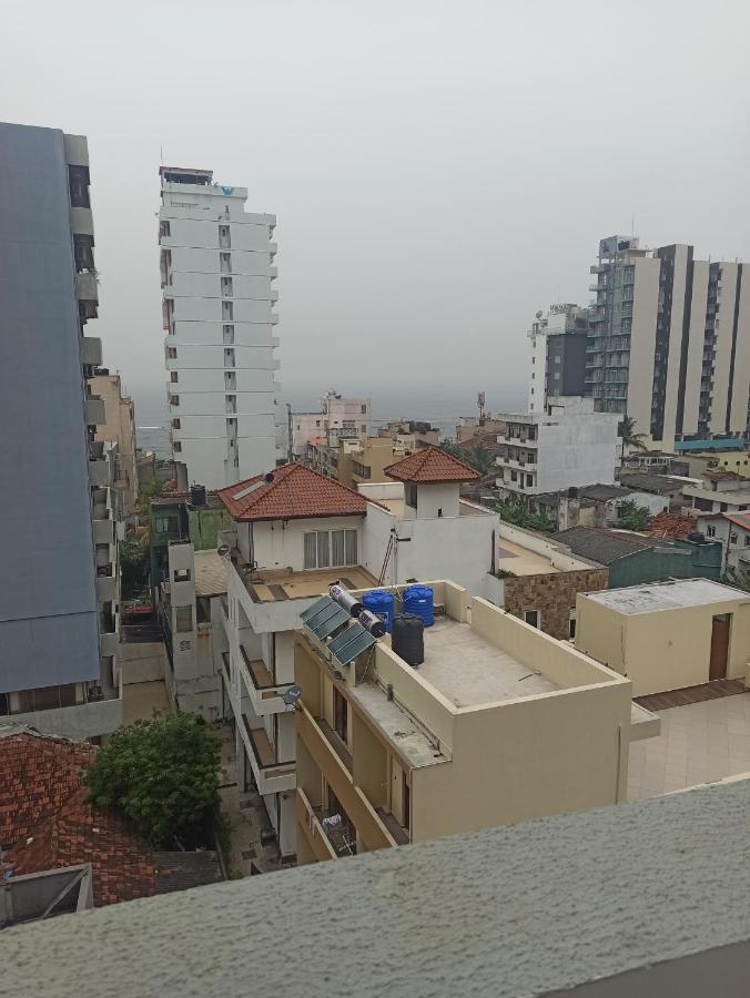 3 Bedroom Fully Furnished - Vel Residencies Apartment *