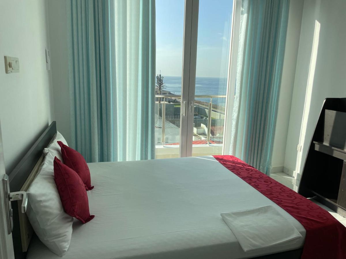 Apartment Lovely Sea View