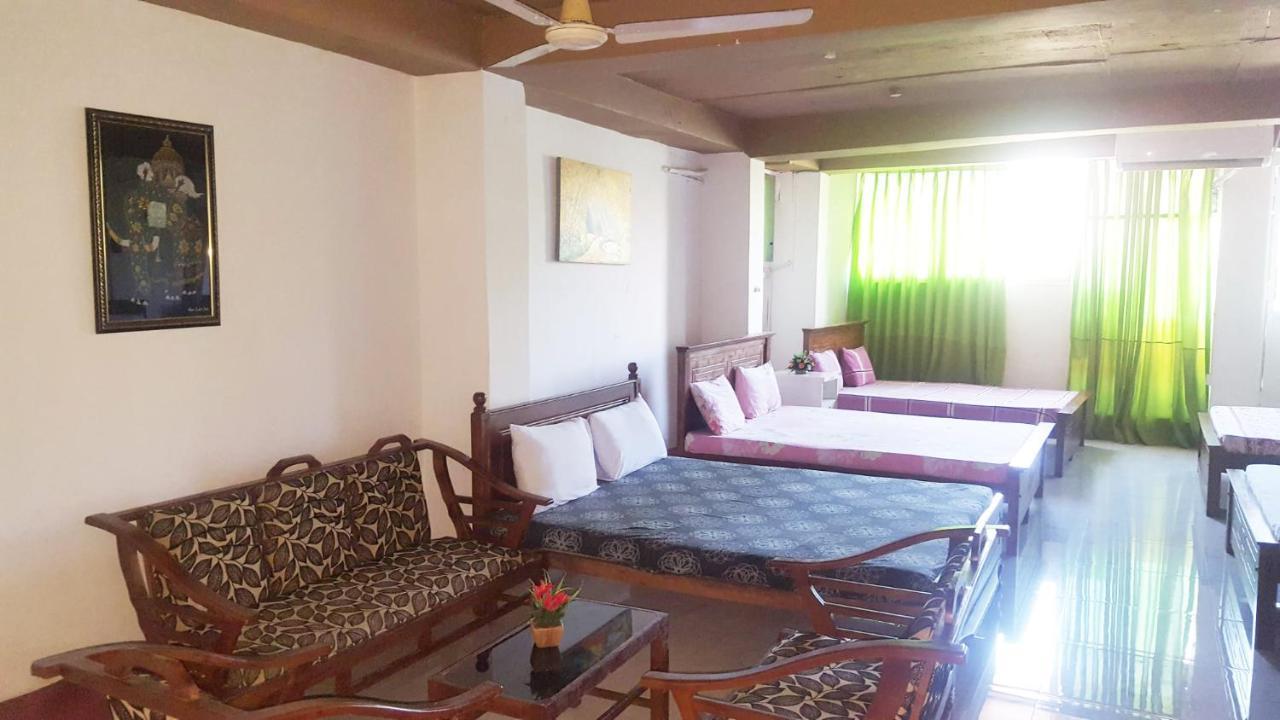 Inn The Beehive Colombo