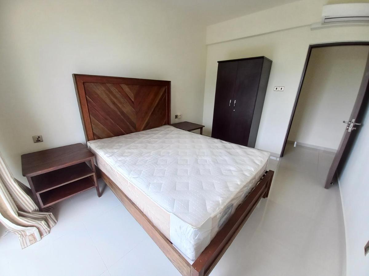 Capital Trust Residencies - Thimbirigasyaya Road