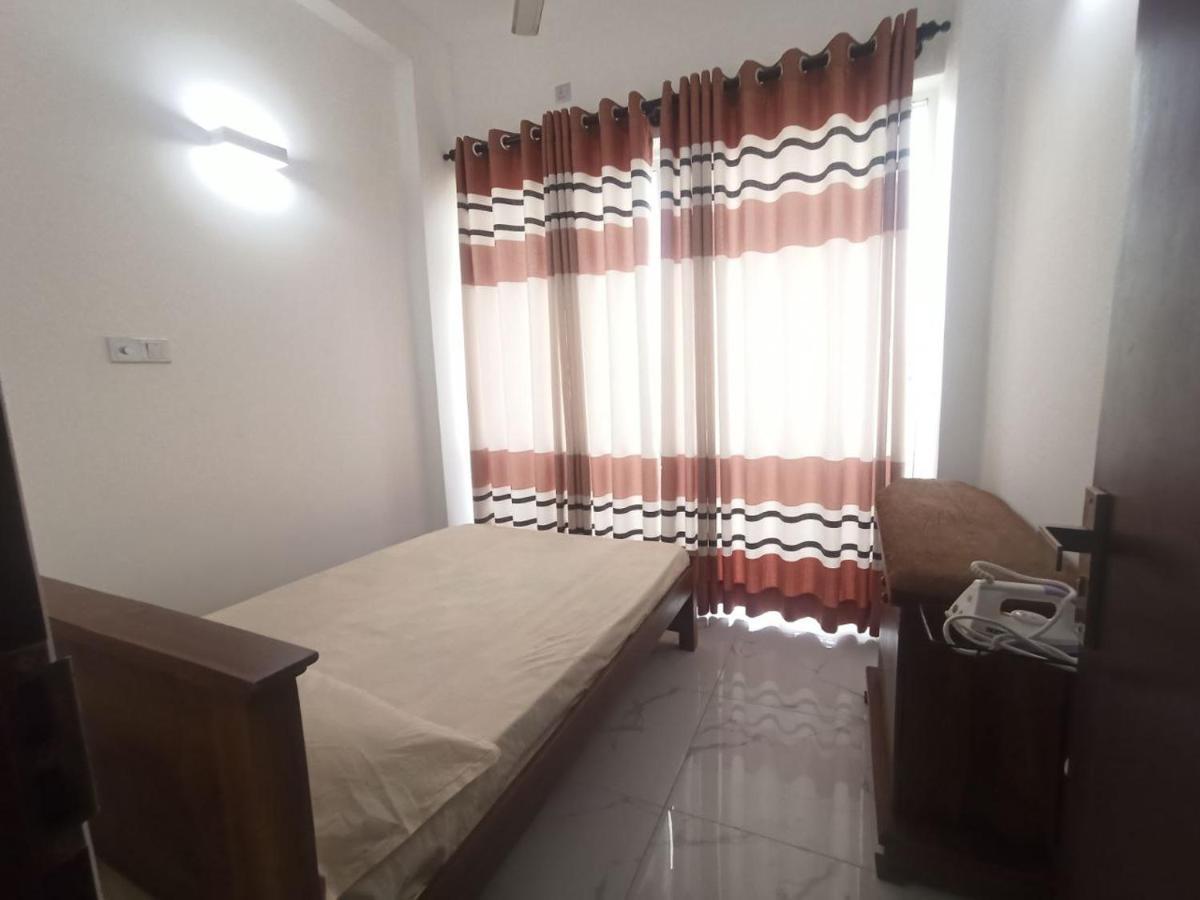 3 Bedroom Fully Furnished - Vel Residencies